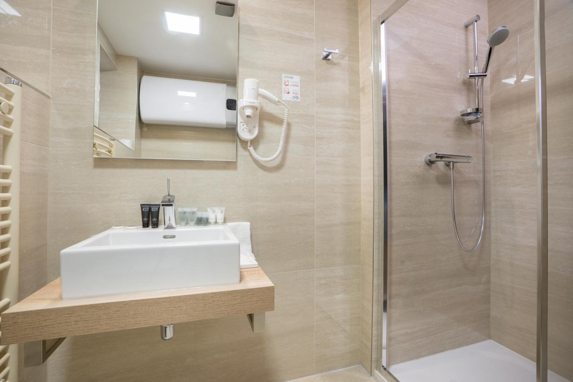 Hotel Sumava Zelezna Ruda Ngoại thất bức ảnh